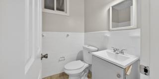 Bright 1 Bedroom Home with Refreshed Interior & In-Unit Laundry Gallery 8
