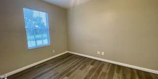 1649 Napoli Drive West - 1649 Gallery 19