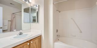 Fully Furnished 2 Bed/2 Bath Condo in Northwest Las Vegas! Gallery 13