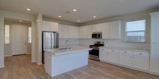 Charming 4BR House in Modesto Gallery 4