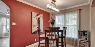 610 W. North Loop Gallery 15