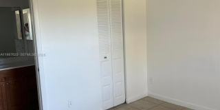 10425 NW 8th St Gallery 6