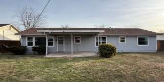 Renovated 3 bedroom, 2 bath home in College Hills AVAILABLE NOW! Gallery 18