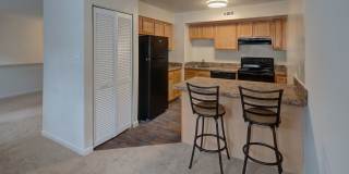 Thousand Oaks Gallery 6