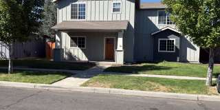Home in Foxborough Gallery 1