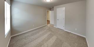Spacious 4 Bedroom 2 Bathroom Home in Mustang Schools Gallery 12