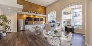 Avondale Gallery 27
