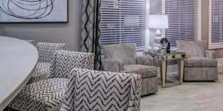Rosemont Dunwoody Gallery 13