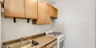 Gorgeous Capital hill studio condo Gallery 5