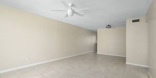 2458 Florentine Way Gallery 16