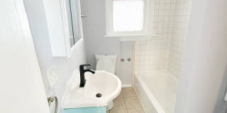 Updated 3 Bed South City Gem Near Parks, Dining, & Shopping! Gallery 5