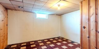 Updated 3 BR/1.5 BA with Finished Basement & Private Fenced Yard - Available Now! Gallery 13