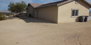 Swamp Cooler, Central AC and Tile Throughout! Gallery 21