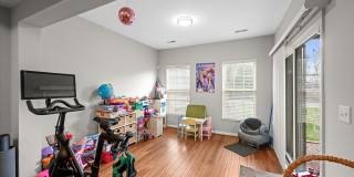 5076 GRIMM Drive Gallery 28