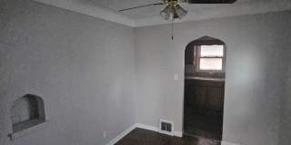 4 Bed 1 Bath Gallery 24