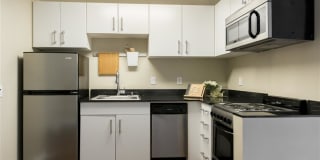 Wilshire Vermont Gallery 10