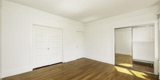 825 Pine Street Gallery 20