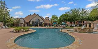 Settler's Gate Gallery 1