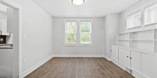 SCORE 50% OFF 1ST MONTH'S RENT IF SIGNED BY JULY 24! Spectacular 3 bedroom home in Carrick available now! Gallery 18