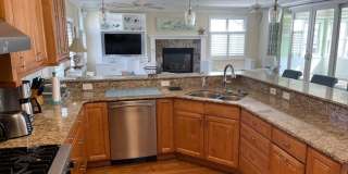 Immaculate 4 bedroom 3.5 bath Home at North End Immaculate 4 bedroom 3.5 bath Home at North End Gallery 8
