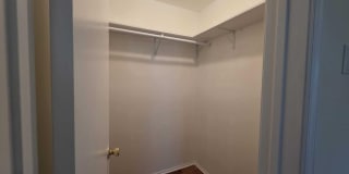 129 Tulip Lane Gallery 11