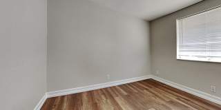 13426 Tyringham St Gallery 19