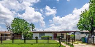 4326 Spring Oak Gallery 1