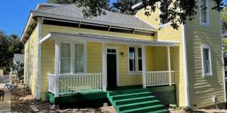 Downtown Charmer 4 Bedroom 2 Bath Single Family Home Gallery 1