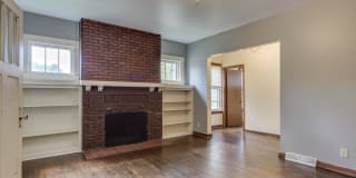 305 Washington Street - 2 Gallery 1