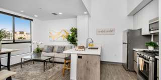 Townhomes and Studios in Culver City w/ Parking & Private Rooftop Deck! Gallery 5