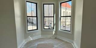 2258 N Southport Gallery 3