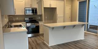 $500 off first month! 4 Bedroom 2.5 Bath Home McMinnville OR Gallery 6