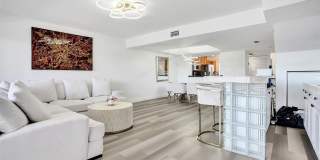 270 Captains Walk Gallery 33