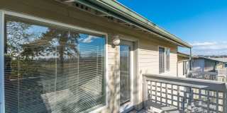 2 Bed 2 Bath Point Of View Condo Gallery 17