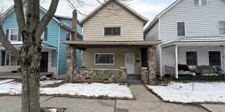 512 Graham Avenue Gallery 1