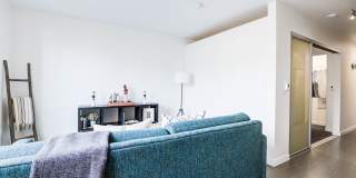 Smith & Burns Gallery 25