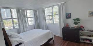 1420 Brickell Bay Dr Gallery 31