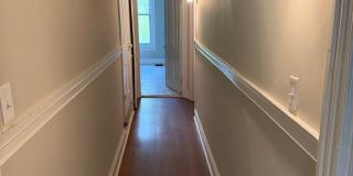 Beautiful Victorian Rowhome with Modern Updates – Available Now! Gallery 24
