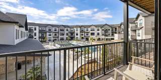 The Fieldston of Fairway - 55+ Apartment Homes Gallery 15