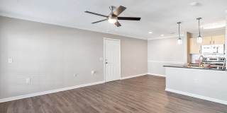 Landings at Lake Gray Gallery 15