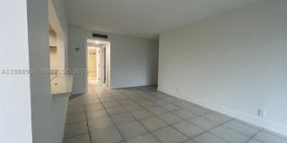 9441 Live Oak Pl Gallery 2