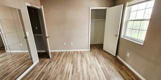 COMING SOON! 2BR Townhome in Clintonville near OSU – W/D, Parking, Pet Friendly Gallery 15