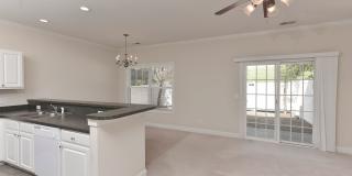 3BR 2.5BA Townhome in Pennington Square ~ Minutes to Fort Jackson, the VA hospital, USC Medical School, and I-77! Gallery 5