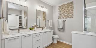 Bainbridge Avenues Walk Gallery 14