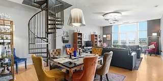 Stylish 2BR Condo in Cleveland Gallery 1