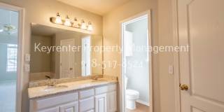 Beautiful 4 Bed 2.5 Bath Rental in Tulsa! Gallery 17