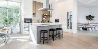 8600 Wilshire Blvd unit: Ph20 Gallery 1