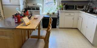 413 S Ingersoll St Gallery 5