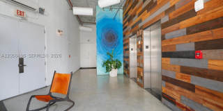 444 NE 30th St Gallery 29