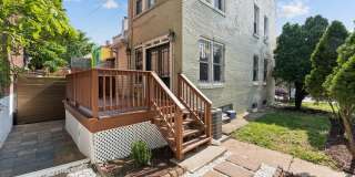 3 Level Semi-Detached Row Home in Columbia Heights Gallery 4